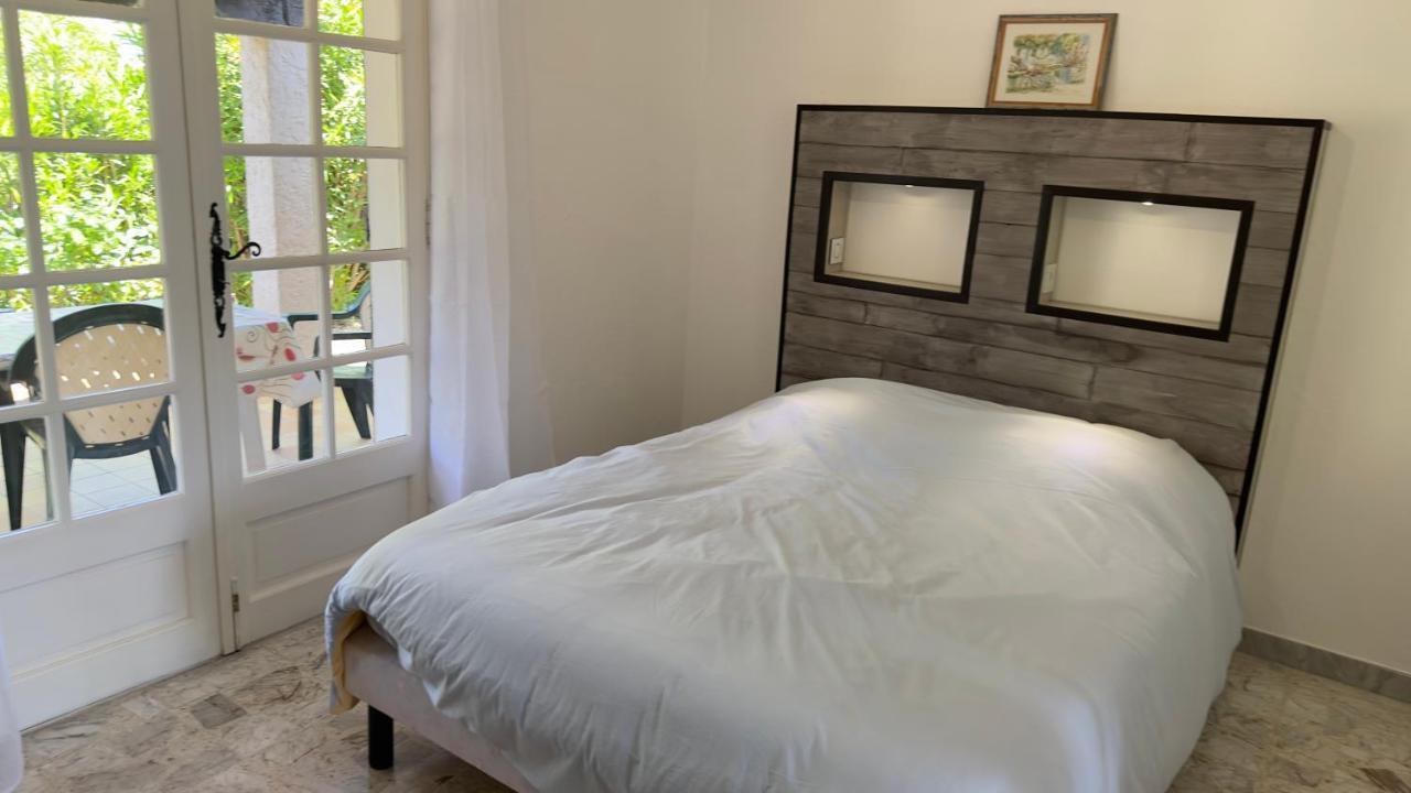Villa Entiere Au Calme Dans Village Provencal Peymeinade Екстер'єр фото